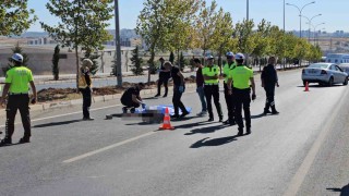Şanlıurfada otomobilin çarptığı yaya öldü