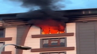 Şanlıurfada yangın paniği: 3 kişi dumandan etkilendi