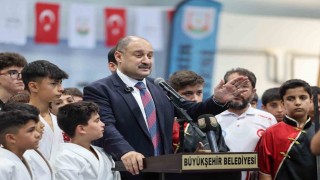 Şanlıurfada yaz spor okulları sezonu açıldı