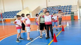 Sarıgölde ilk kez okçuluk kursu açıldı
