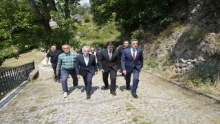 Şehit öğretmen Necmettin Yılmaz şehadetinin 8. yılında mezarı başında anıldı