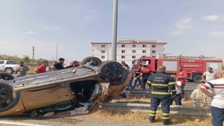 Siirtte otomobil ile pikap çarpıştı: 3 yaralı