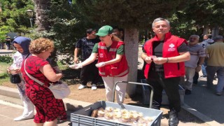 Sinopta 2 bin 500 kişiye aşure ikramı