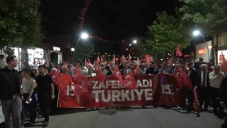 Şırnakta demokrasi nöbetine yoğun katılım