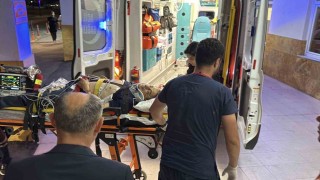 Sivasta trafik kazası geçiren Bitlis eski Valisi Erol Karaömeroğlu hayatını kaybetti