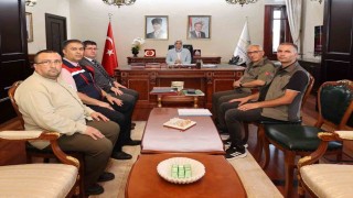 Sokak hayvanlarının korunması için bir araya gelindi