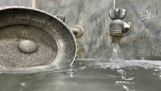 Sökenin tarihi hamamı yıllara meydan okuyor