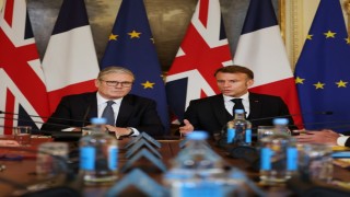 Starmer ve Macron, Yasadışı Göçmenlerin Geçişini Önleme Planı konusunda anlaştı