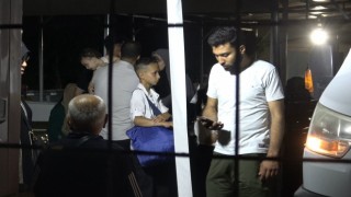 Suriyeli sığınmacıların dönüşleri gece saatlerinde de sürüyor