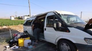Tarım işçilerini taşıyan minibüs takla attı: 9 yaralı