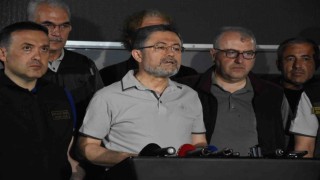 Tarım ve Orman Bakanı Yumaklı: Bugün Türkiyede başlayan 3 yangınımız var