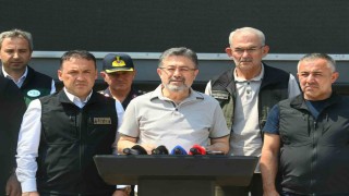 Tarım ve Orman Bakanı Yumaklı: Yılbaşından bu zamana kadar çıkan yangınların toplamı 4 bin adedi aştı