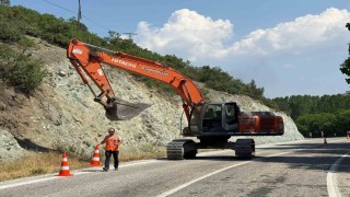 Tavşanlı-Çavdarhisar karayolunda çalışmalar başladı