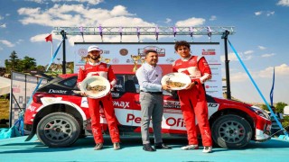 Team Petrol Ofisi pilotu Kerem Kazaz Kapadokya Rallisini kazandı