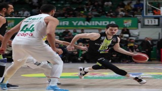 Tecrübeli forvet Sakarya Büyükşehir Basketbolda