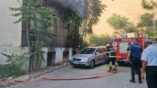 Tekirdağda metruk binada yangın