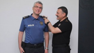 Terfi Eden Polislere Rütbelerini Müdür Sarıbuva Taktı
