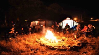 Terörle anılan Şenyayla artık doğaseverlerin kamp mekanı oldu