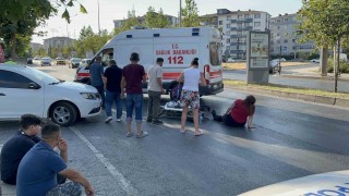 Ters yönde seyreden bisikletli motosikletle çarpıştı: 1 yaralı