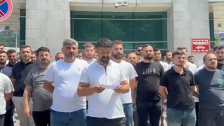 Tır sürücüleri Sarp Sınır Kapısında Gürcistana tepki gösterdi