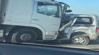 Tırla çarpışan otomobil sürücüsü hayatını kaybetti