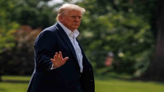 Trumptan Avrupa Birliği ve Meksikaya yüzde 30 gümrük vergisi