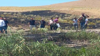 Tuncelide ekili alanda çıkan yangın, zamanında müdahaleyle söndürüldü