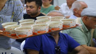 Türkmen Alevi Bektaşi Vakfı Başkanı Özdemir: Komşusu açken tok yatan bizden değildir desturuyla mücadele verdik