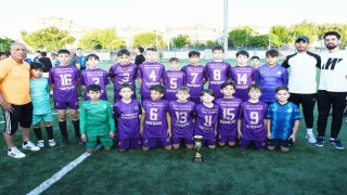 U11 Liginde Kayseri şampiyonu Zeki Akparlar FK