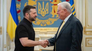 Ukrayna Devlet Başkanı Zelenskiy, Trumpın Temsilcisi Kellogg ile bir araya geldi