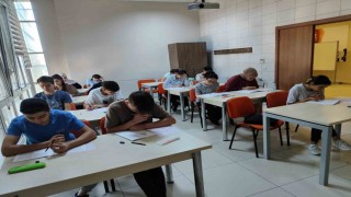 Üniversite hayali kuran gençlere Darıca Belediyesinden destek