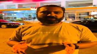 Ünlü sanatçının menajeri CHPli belediyeleri Özgür Özele şikayet etti