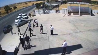 Uyuşturucu operasyonu kameralara yansıdı