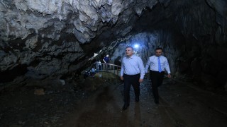 Vali Akbıyık, Yerküpe Mağarası ve Mesire Alanında incelemelerde bulundu