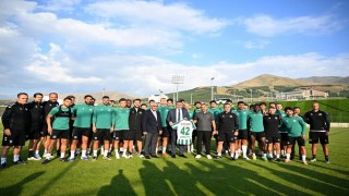 Vali Çiftçi, Konyaspor antrenmanını izledi