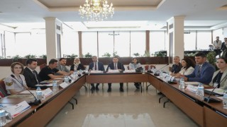 Vali Musa Işın, Koruyucu Aile Sisteminin Güçlendirilmesi Toplantısına katıldı