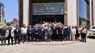 Vali Sözer, muhtarların sorunlarını dinledi