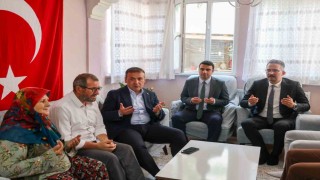 Vali Sözer şehit Osman Erin ailesini ziyaret etti