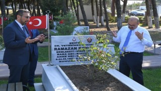 Vali Ustaoğlundan 15 Temmuz şehidinin ailesine ziyaret