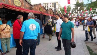 Vanda İşyurtları Ürün ve El Sanatları Fuarını 100 bin kişi ziyaret etti