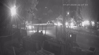 Vanda üç aracın karıştığı kazanın kamera görüntüleri ortaya çıktı