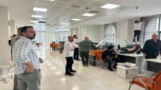 Vandaki nüfus müdürlüklerinde sürücü belgesi yenileme yoğunluğu