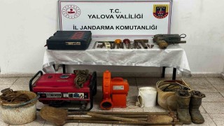 Yalovada 3 defineci suçüstü yakalandı
