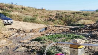 Yaptıkları göletlerle yaban hayatına can suyu oldular