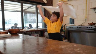 Yaşı küçük marifeti büyük