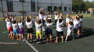 Yaz Spor Okulları 5 bin 850 çocuğun katılımıyla başladı