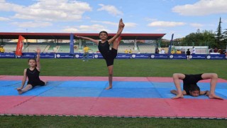 Yaz Spor Okulları Coşkuyla Başladı