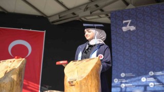 Yemenli öğrenci Samsunda üniversite birincisi oldu