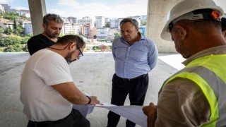 Yeni hizmet binası çalışmalarını denetledi