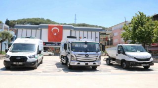 Yenipazar Belediyesi araçlarına kavuştu